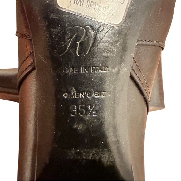 Authentic Roger  Vivier Ankle Boots w/ Buckles - EU 35.5 US 5.5-6 - Picture 8 of 10